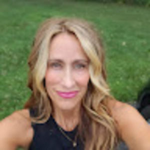 Meet your Posher, Christy